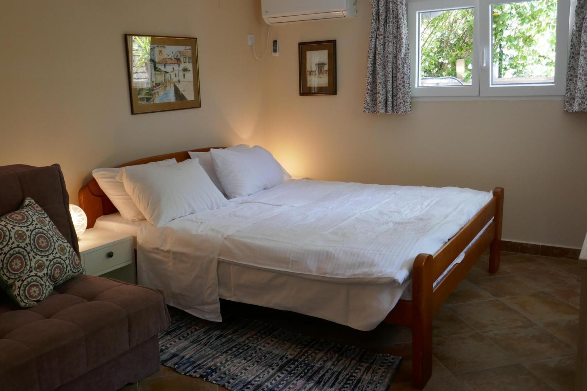 Ecohouse Risan Studio Εξωτερικό φωτογραφία